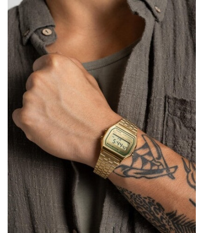 Reloj Unisex Retro Vintage Dorado Ribete Verde Brillo CASIO - A158WEGV-9AEF