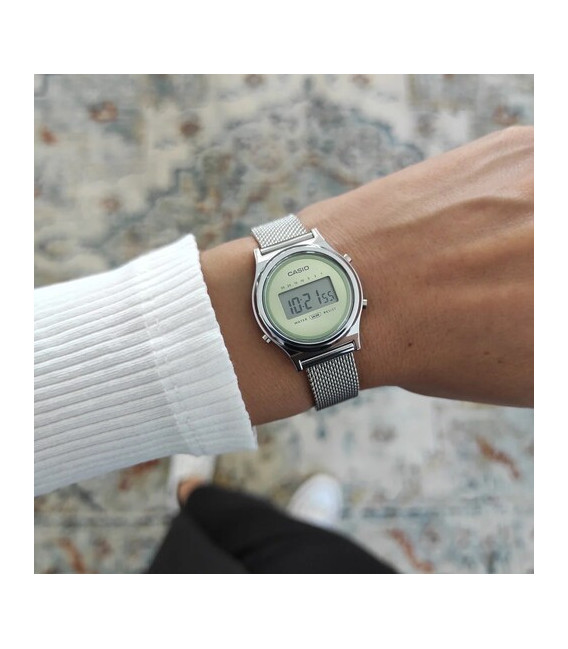 Reloj Mujer Vintage Digital Redondo Verde Milanesa CASIO - LA700WEM-3AEF